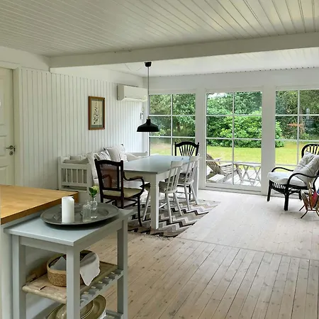 Idyllic Forest House Near And Harbour