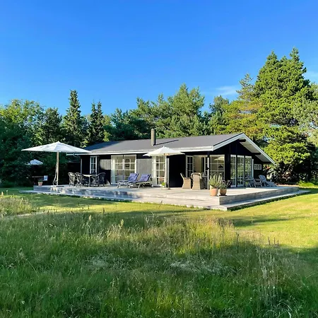 Idyllic Forest House Near And Harbour * Rørvig