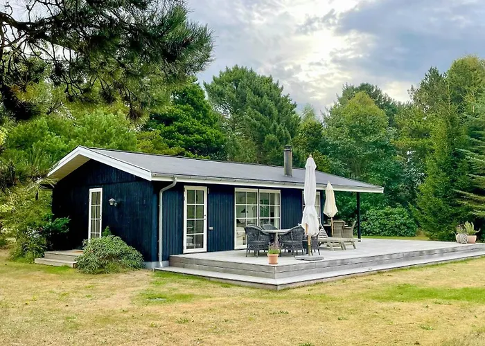 Idyllic Forest House Near Rorvig Beach And Harbour *