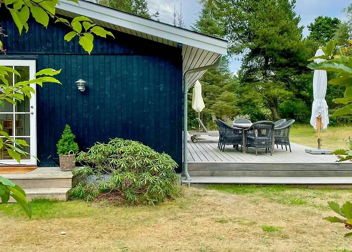 Vakantiehuis Idyllic Forest House Near Rorvig Beach And Harbour Rørvig